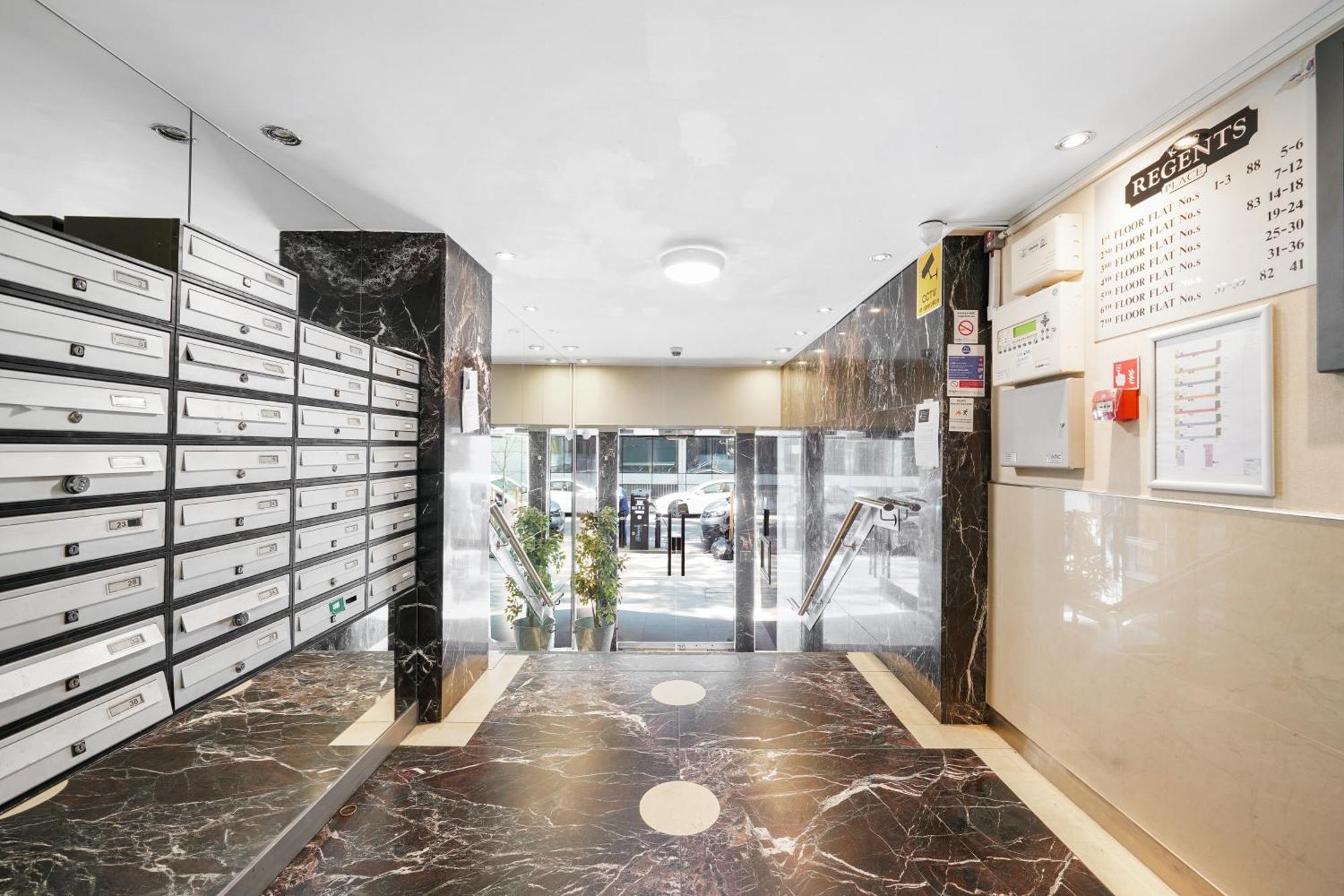 Calling I Stylish 2br In